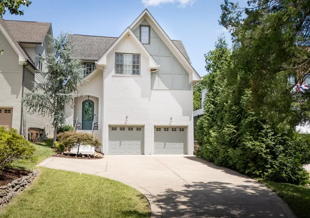 Photo 2 of Single family home for sale at 4408b Lealand Ln, Nashville, TN 37204 | MLS# 3279296 | Listing updated on 2026-08-26
