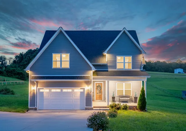 2nd image of 3968 Chapel Hill Rd, Clarksville, TN 37040 | MLS# 3277651
