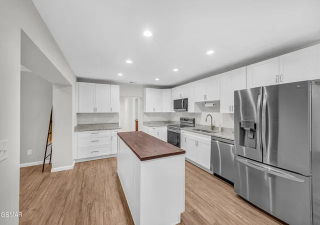 Photo 3 of Single family home for sale at 524 Amarillo Dr, Seymour, TN 37865 | MLS# 3277244 | Listing updated on 2026-09-20