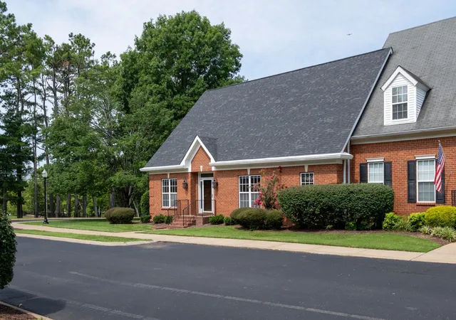 Photo 3 of Sale Pending at 32 Wyndermere, Hendersonville, TN 37075 | MLS# 3311705 | Listing updated on 2026-08-27