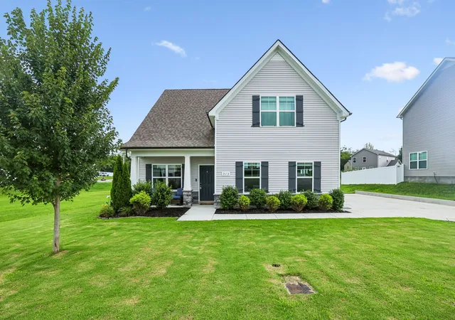 Photo 1 of Single family home for sale at 313 Durum St, Shelbyville, TN 37160 | MLS# 3279303 | Listing updated on 2026-08-27