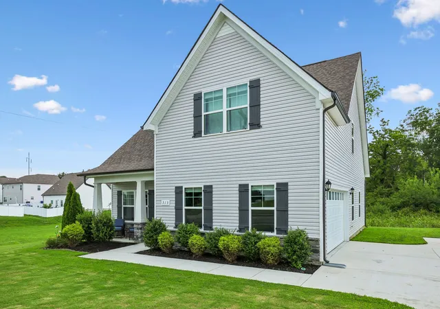 Photo 3 of Single family home for sale at 313 Durum St, Shelbyville, TN 37160 | MLS# 3279303 | Listing updated on 2026-08-27