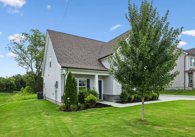 Photo 3 of Single family home for sale at 313 Durum St, Shelbyville, TN 37160 | MLS# 3279303 | Listing updated on 2026-08-27