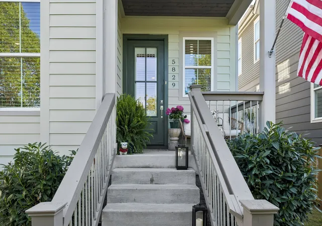 Photo 2 of Single family home for sale at 5829 Leslie Ave, Nashville, TN 37209 | MLS# 3281403 | Listing updated on 2026-08-20