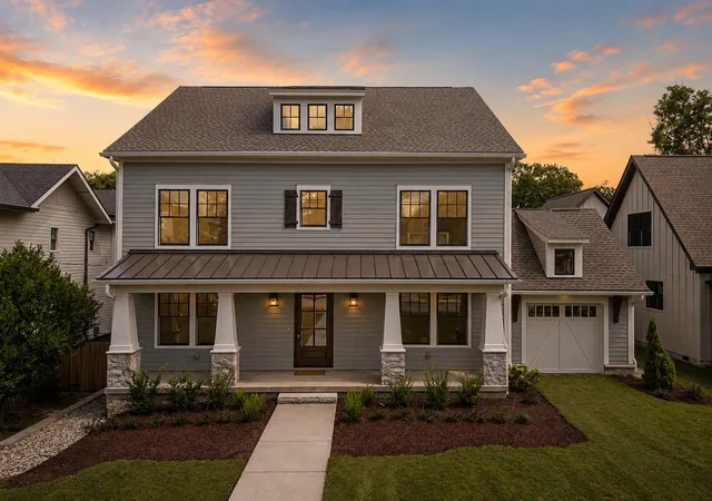 Photo 3 of Single family home for sale at 214 38Th Ave N, Nashville, TN 37209 | MLS# 3312521 | Listing updated on 2026-09-30