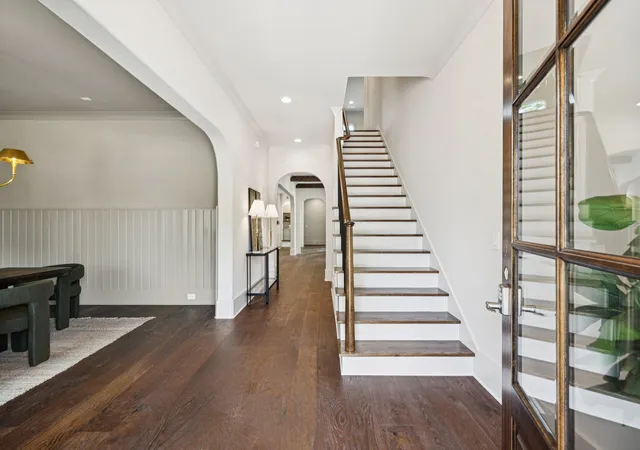Photo 4 of Single family home for sale at 214 38Th Ave N, Nashville, TN 37209 | MLS# 3312521 | Listing updated on 2026-09-30