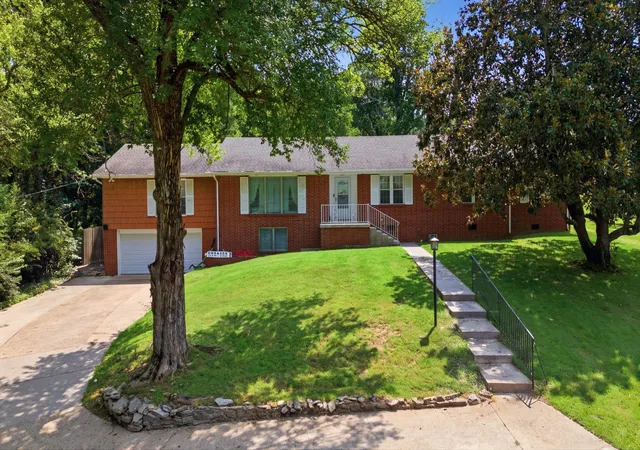 4th image of 865 Cornersville Rd, Lewisburg, TN 37091 | MLS# 3506554
