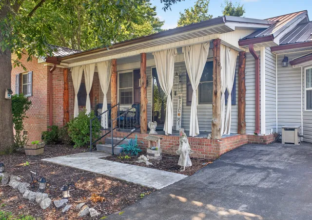 2nd image of 157 Wharton Rd, Cadiz, KY 42211 | MLS# 3278631