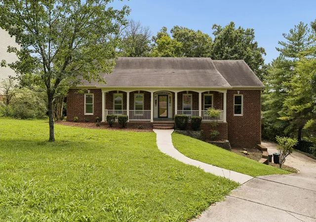 2nd image of 1133 Oak Creek Dr, Nolensville, TN 37135 | MLS# 3311475