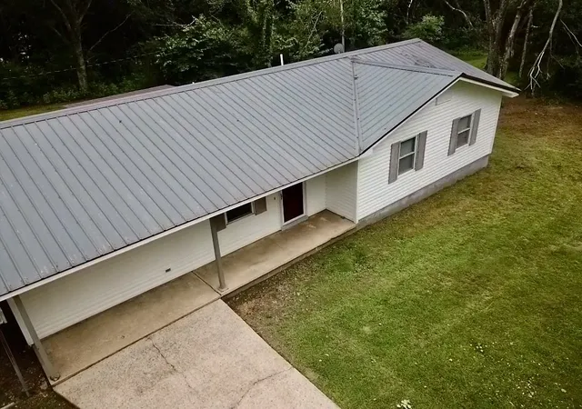 4th image of 338 Standfill Ln, Olivehill, TN 38475 | MLS# 3277702