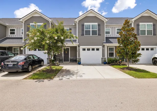 1st image of 108 Shannon Pl, Spring Hill, TN 37174 | MLS# 3278137