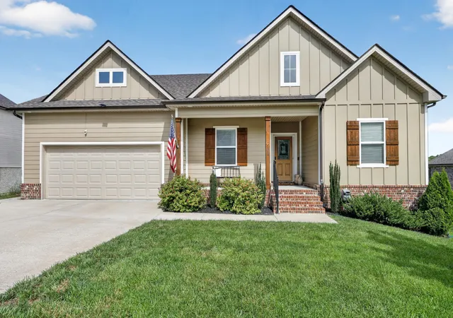 Photo 1 of Single family home for sale at 102 Albatross Ct, La Vergne, TN 37086 | MLS# 3278156 | Listing updated on 2026-09-20