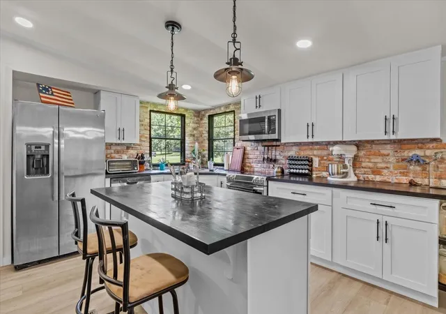 2nd image of 1227 Brushy Rd, Centerville, TN 37033 | MLS# 3278159