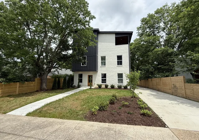 Photo 1 of Sale Pending at 1308 Grand Ave, Nashville, TN 37212 | MLS# 3278161 | Listing updated on 2026-07-17