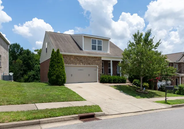 Photo 2 of Single family home for sale at 157 Blackpool Dr, Antioch, TN 37013 | MLS# 3278191 | Listing updated on 2026-08-20