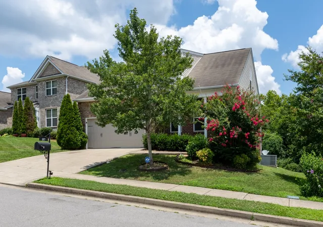 Photo 3 of Single family home for sale at 157 Blackpool Dr, Antioch, TN 37013 | MLS# 3278191 | Listing updated on 2026-08-20