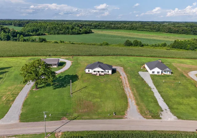 2nd image of 199 Bellview Rd, Taft, TN 38488 | MLS# 3278692
