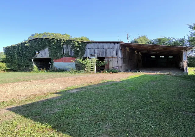 Homes for sale in Liberty, TN | 2709 Pea Ridge Rd, Liberty, TN 37095 | MLS# 3278504
