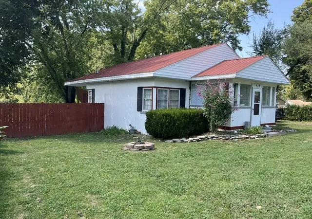 2nd image of 418 Westover Dr, Columbia, TN 38401 | MLS# 3278524