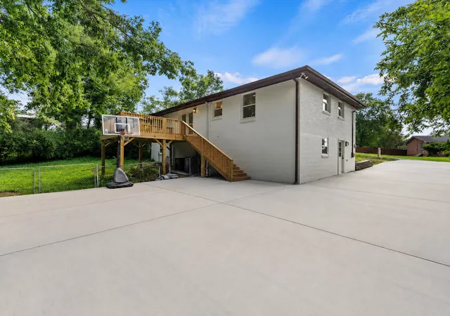 49th image of 108 Greenlawn Dr, Hendersonville, TN 37075 | MLS# 3302429