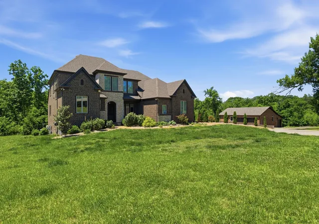 3rd image of 1417 Fairview Dr, Mount Juliet, TN 37122 | MLS# 3278599