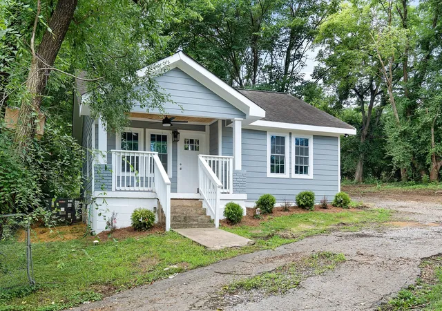 Photo 2 of Single family home for sale at 109 Evelyn Dr, Nashville, TN 37210 | MLS# 3288332 | Listing updated on 2026-08-27