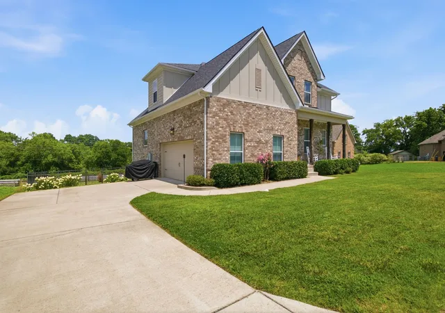 2nd image of 352 Ironwood Cir, Gallatin, TN 37066 | MLS# 3285637