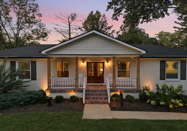 Single family home for sale at 5433 Hill Rd Cir, Nashville, TN 37220 | MLS# 3279151