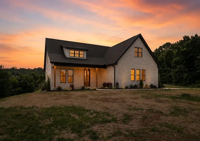 3rd image of 28 Houston Hills Dr, Woodbury, TN 37190 | MLS# 3280900