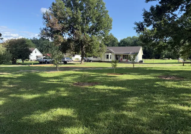 image of 2438 Chester Harris Rd, Woodlawn, TN 37191 | MLS# 3278649