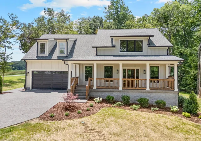1st image of 910 Steele Rd, Charlotte, TN 37036 | MLS# 3280906