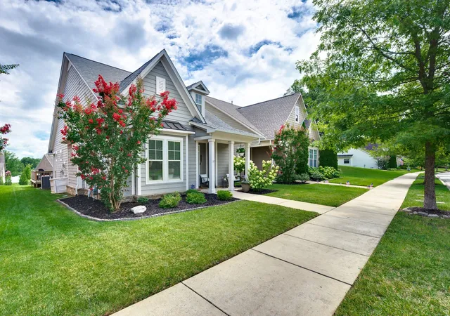 Photo 3 of Sale Pending at 2840 Americus Dr, Thompsons Station, TN 37179 | MLS# 3281006 | Listing updated on 2026-09-21