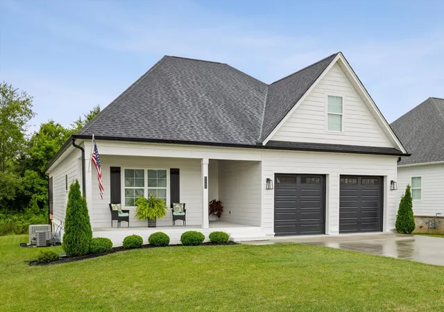 1st image of 7545 Paxton Cir, Hixson, TN 37343 | MLS# 3281054