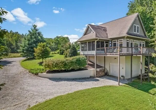 4th image of 195 Summer Breeze Dr, Smithville, TN 37166 | MLS# 3305480