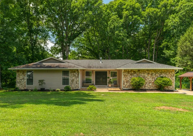 1st image of 132 County Road 620, Etowah, TN 37331 | MLS# 3278680
