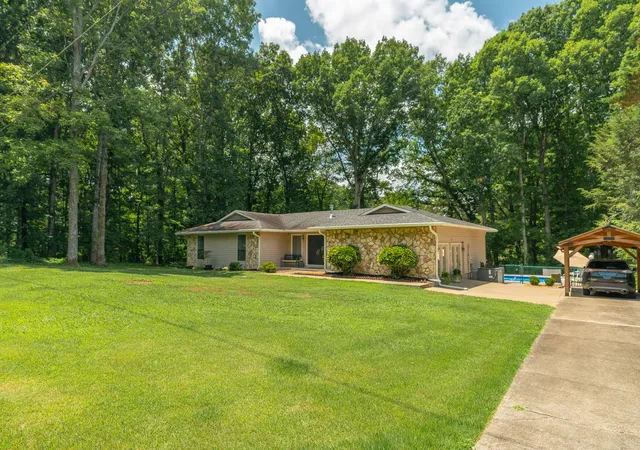 4th image of 132 County Road 620, Etowah, TN 37331 | MLS# 3278680