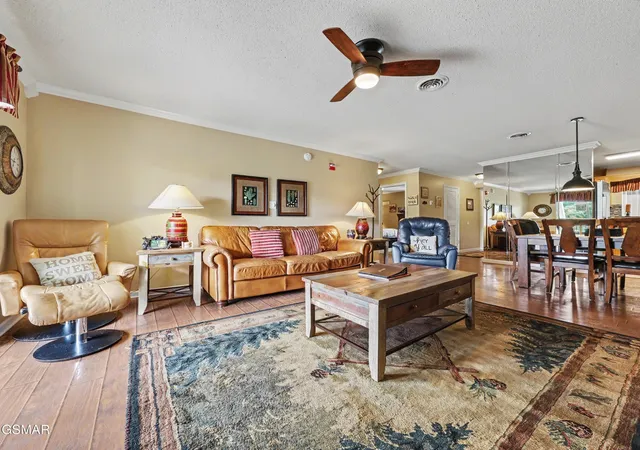5th image of 205 Ogle Dr, Pigeon Forge, TN 37863