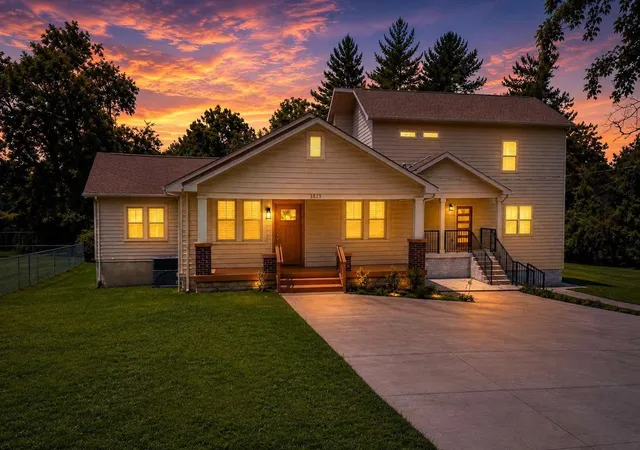 1st image of 3829 Burrus St, Nashville, TN 37216 | MLS# 3512699