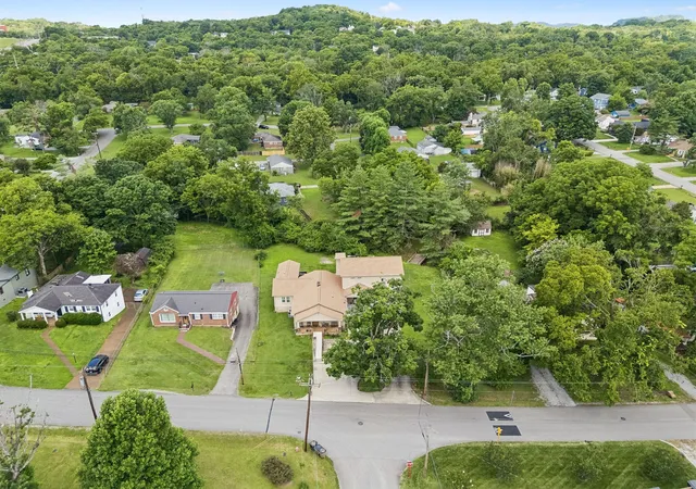 2nd image of 3829 Burrus St, Nashville, TN 37216 | MLS# 3512699