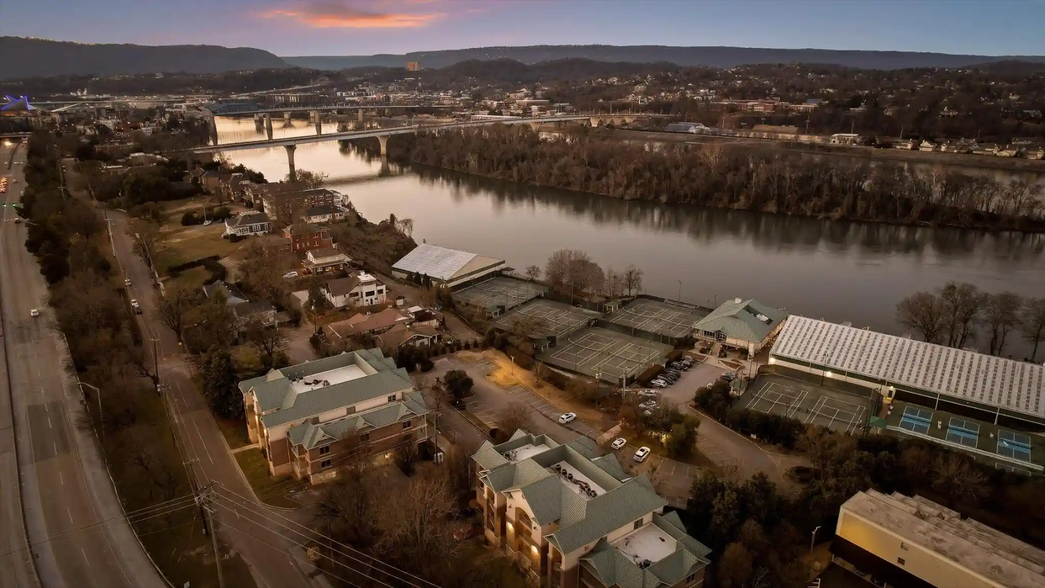 Listing Photo 38 - Condo for sale in 733 Battery Pl located at 733 Battery Pl, Chattanooga, TN 37403 - Unit #101