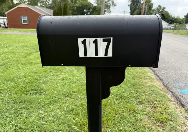 4th image of 117 Whiteside St, Shelbyville, TN 37160 | MLS# 3279137