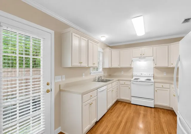 4th image of 420 Forest Glen Cir, Murfreesboro, TN 37128 | MLS# 3279192