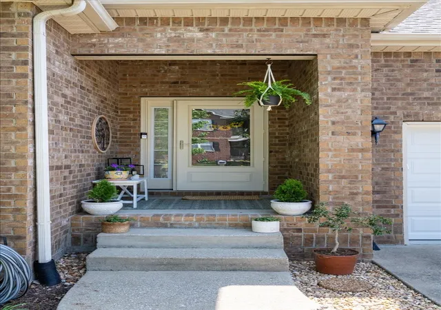 3rd image of 1242 Chapmans Retreat Dr, Spring Hill, TN 37174 | MLS# 3279233