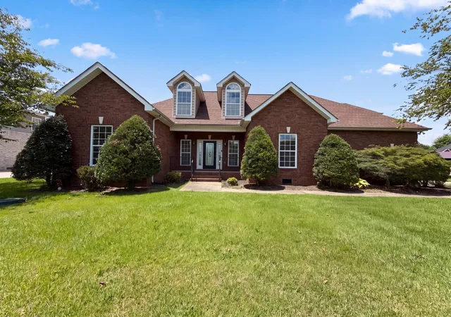 Photo 1 of Single family home for sale at 1044 Laramie Ct, Murfreesboro, TN 37128 | MLS# 3279161 | Listing updated on 2026-09-23