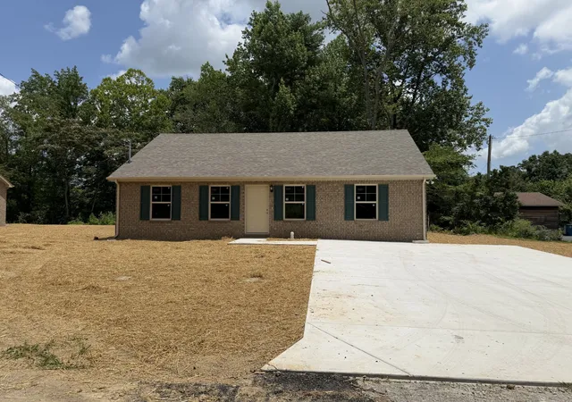 1st image of 879 Old Bushy Branch, Manchester, TN 37355 | MLS# 3279176