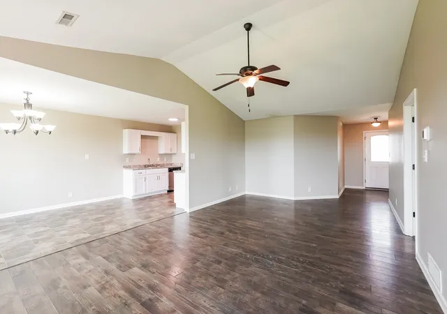 Photo 3 of Sale Pending at 201 Bob White Trl, Oak Grove, KY 42262 | MLS# 3279178 | Listing updated on 2026-09-17