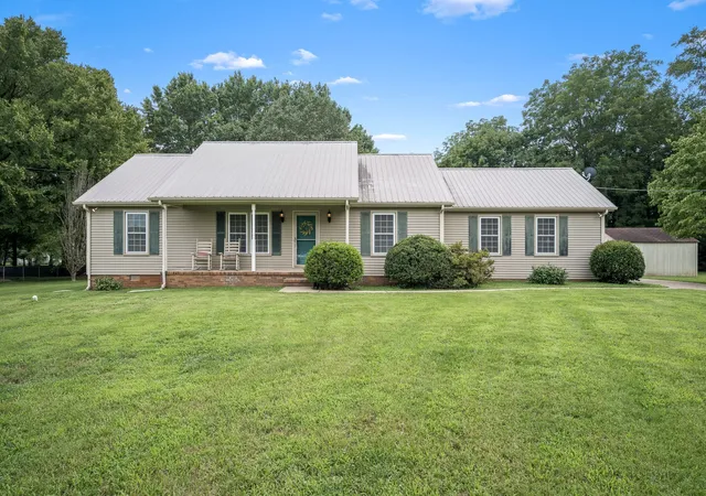 Photo 2 of Single family home for sale at 905 Tilden Ct, Lascassas, TN 37085 | MLS# 3279256 | Listing updated on 2026-09-14