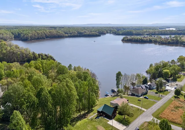 1st image of 201 Bell Memorial Dr, Estill Springs, TN 37330 | MLS# 3297971