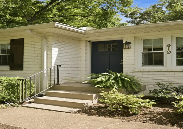Photo 4 of Single family home for sale at 419 Figuers Dr, Franklin, TN 37064 | MLS# 3280763 | Listing updated on 2026-08-25