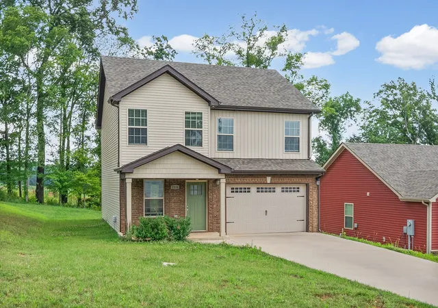 3rd image of 1224 Cardinal Creek Dr, Clarksville, TN 37040 | MLS# 3279283
